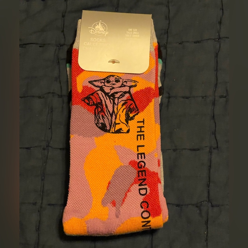 Star Wars Mandalorian Grogu Socks NWT